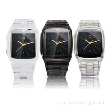 Smart watches with SIM card slot to be a phone